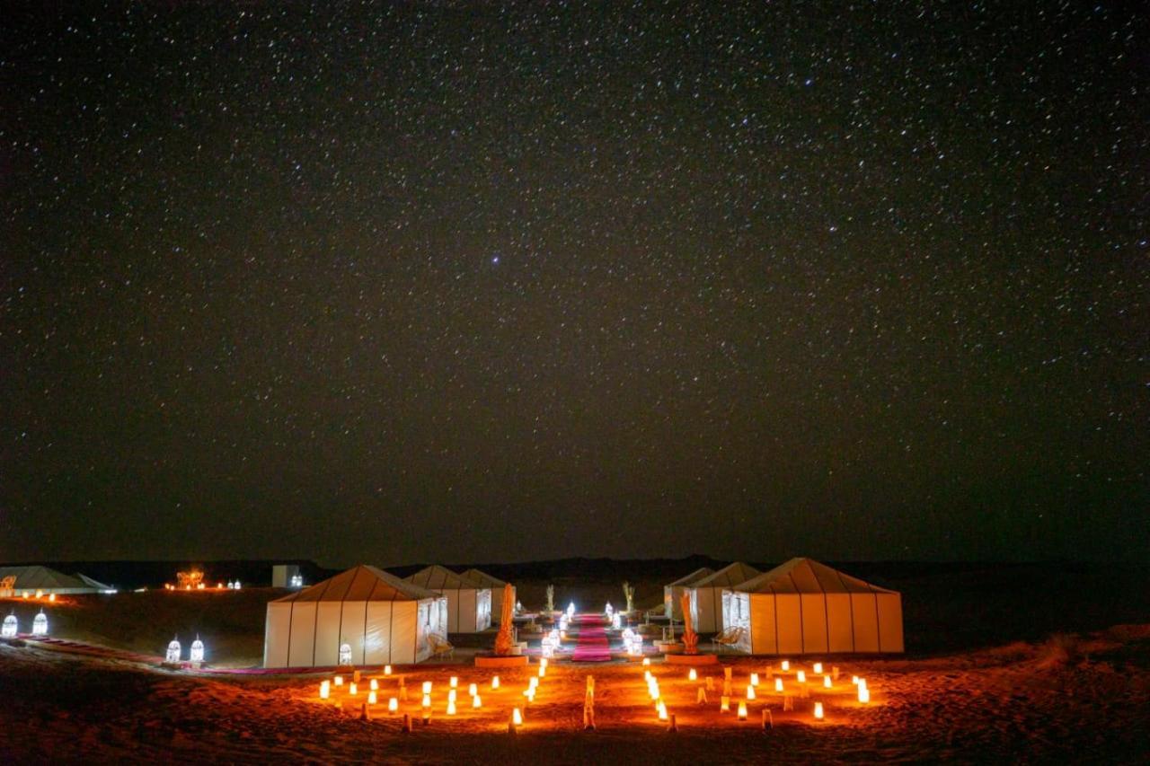 Готель Palmyra Luxury Camp Мерзуга Екстер'єр фото