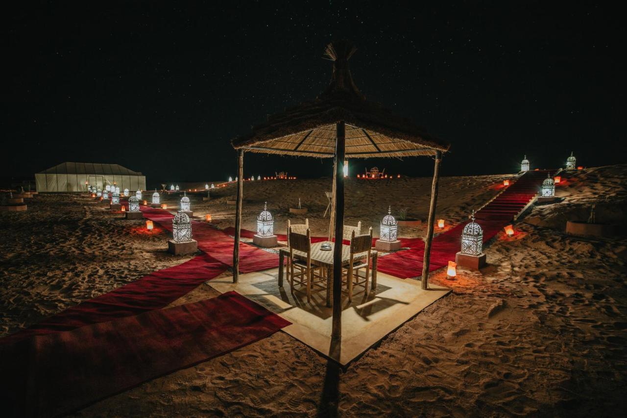 Готель Palmyra Luxury Camp Мерзуга Екстер'єр фото