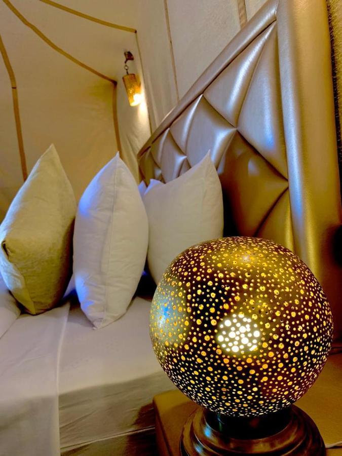 Готель Palmyra Luxury Camp Мерзуга Екстер'єр фото