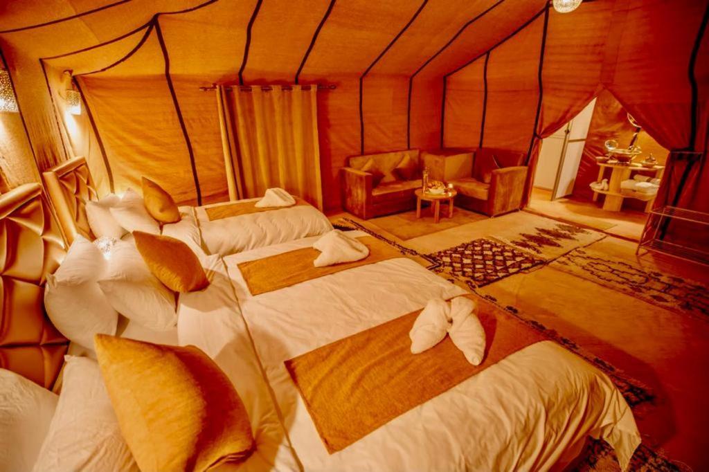 Готель Palmyra Luxury Camp Мерзуга Екстер'єр фото