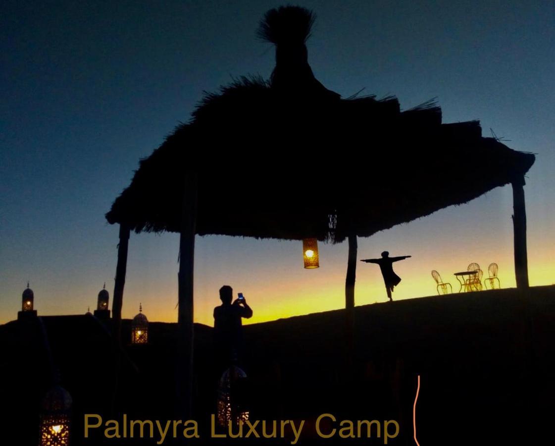 Готель Palmyra Luxury Camp Мерзуга Екстер'єр фото