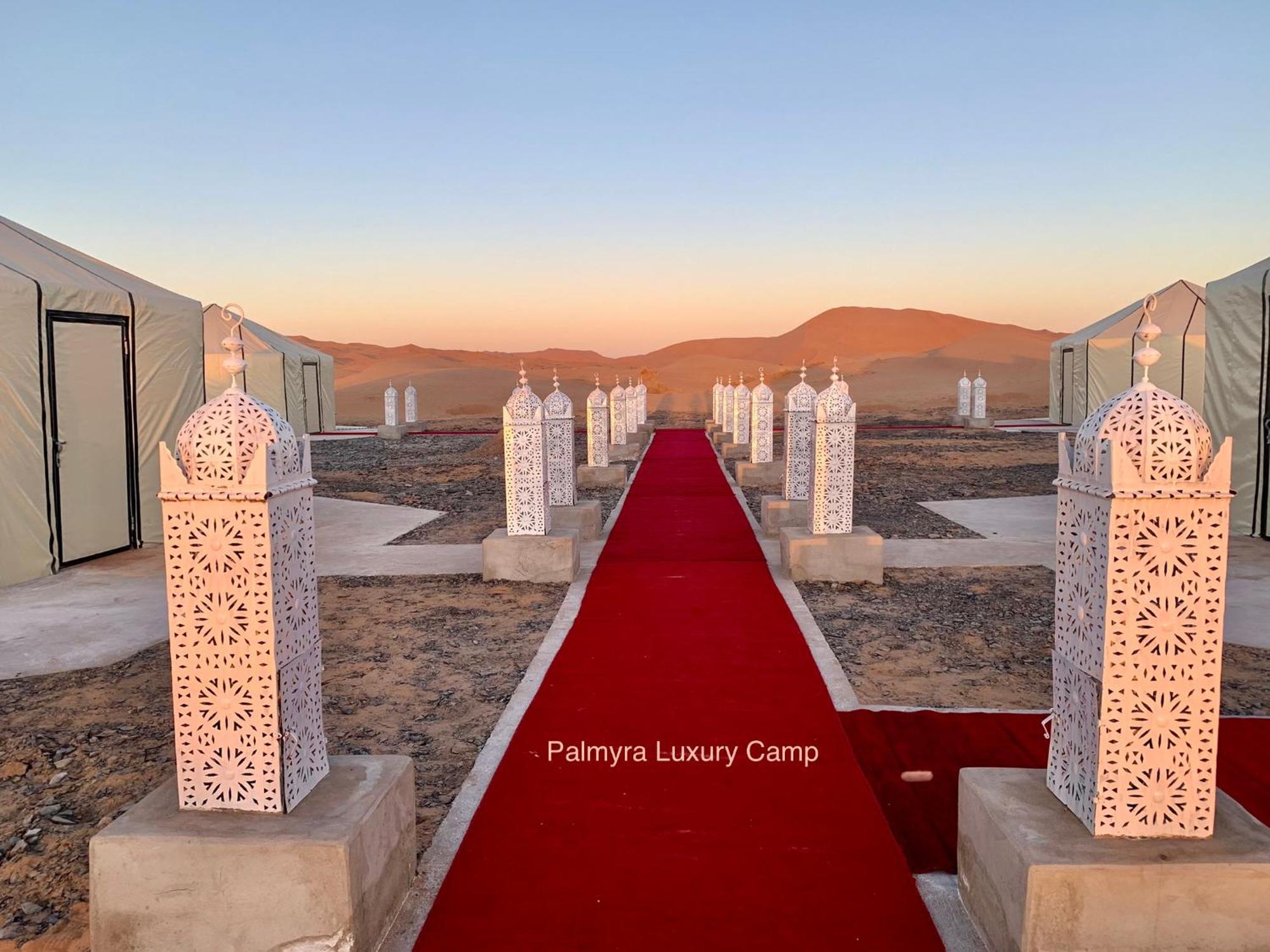 Готель Palmyra Luxury Camp Мерзуга Екстер'єр фото
